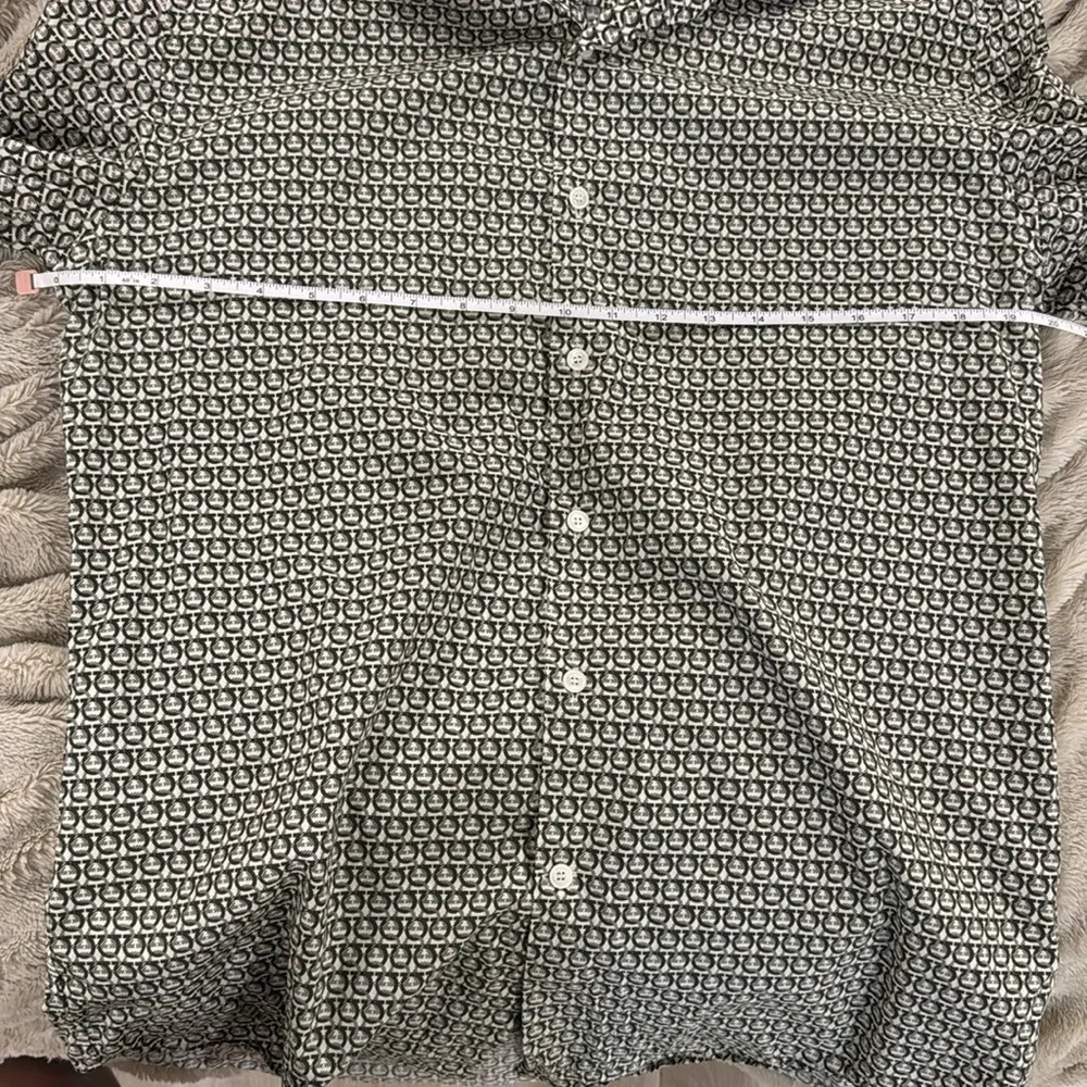 Salvatore Ferragamo Men’s Gancini Logo Print Button-Down Shirt M - Picture 8 of 8